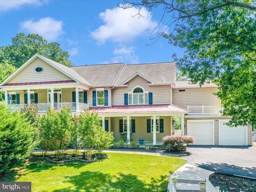 2305 Mount Ephraim Rd, ADAMSTOWN, MD, 21710-8511 | Card Image