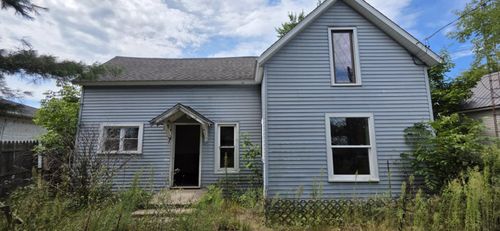 4857 N Cleveland St, Fountain, MI, 49410-9701 | Card Image