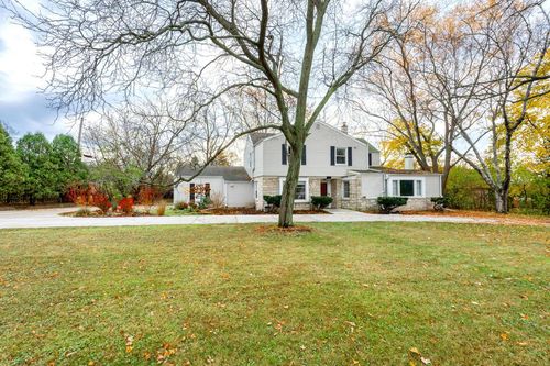 101 E Clovernook Lane, GLENDALE, WI, 53217 | Card Image