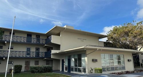 apt-102-1150 E Sample Rd, Pompano Beach, FL, 33064-5121 | Card Image