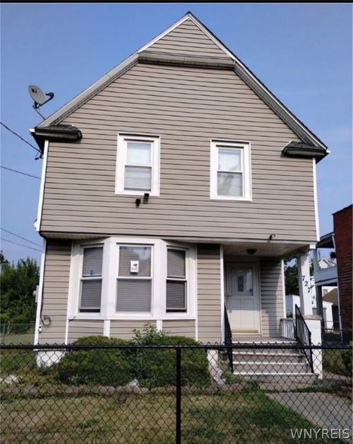727 19th St, Niagara Falls, NY, 14301-2241 | Card Image