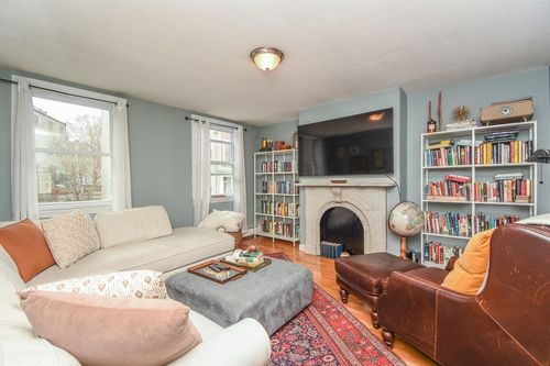 2-99 Bartlett St, Boston, MA, 02129-2480 | Card Image