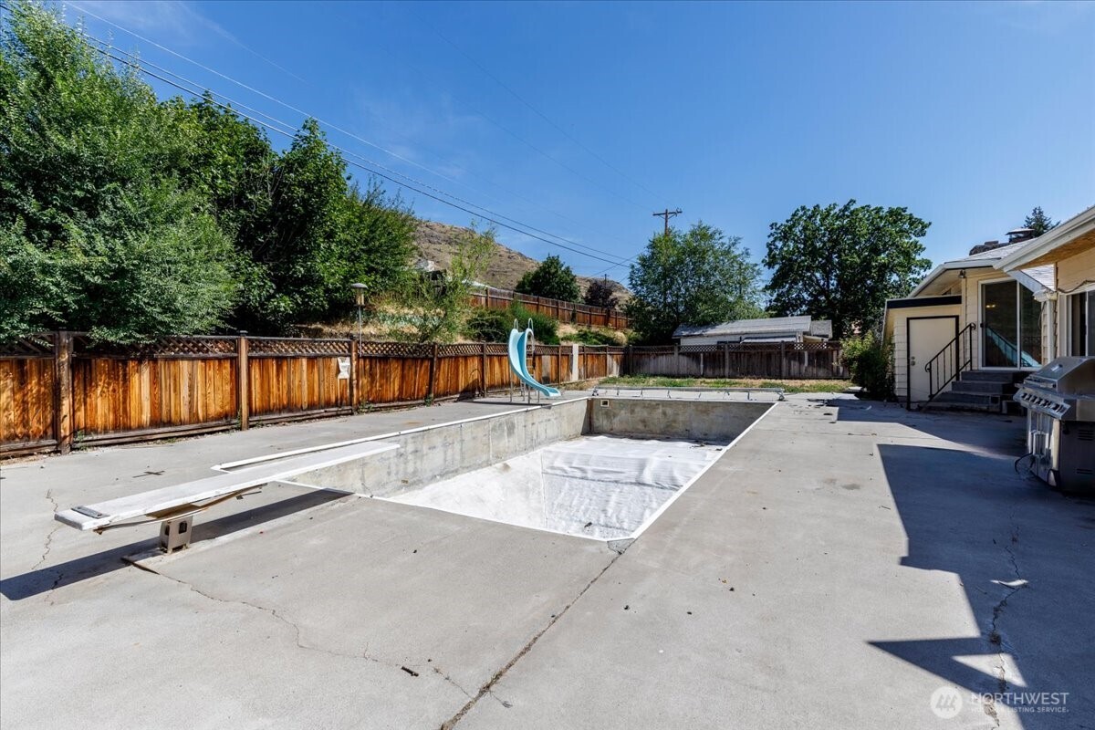 Residential in Coulee Dam 2