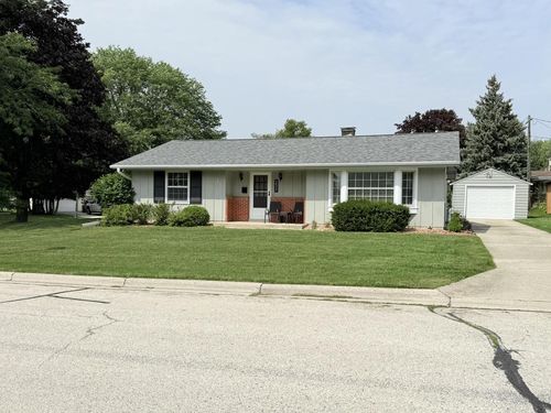 232 Crestwood Drive, Sheboygan Falls, WI, 53085 | Card Image
