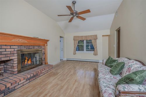 101 Wilson Dr, Port Jefferson, NY, 11777-2044 | Card Image