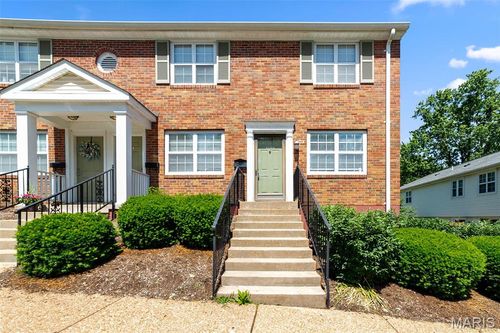 1509 Swallow Dr, Saint Louis, MO, 63144-1619 | Card Image