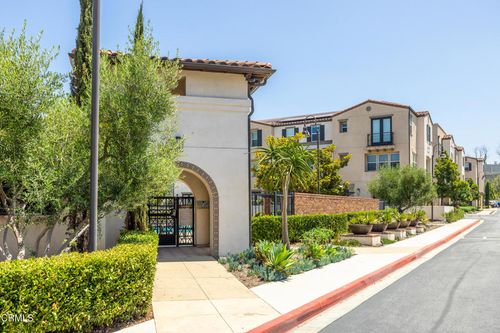 unit-43-623 W Foothill Blvd, Glendora, CA, 91741-2493 | Card Image