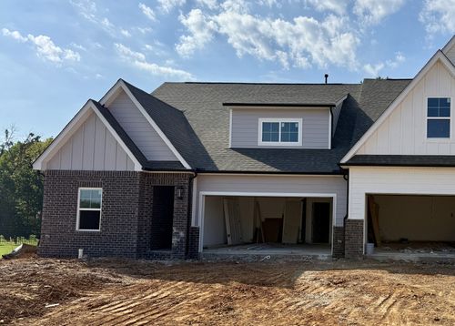 441 Charlie Pl, White House, TN, 37188-6904 | Card Image