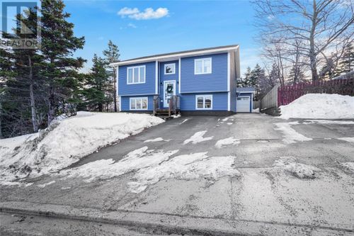5 Reddy Dr, Torbay, NL, A1K1B6 | Card Image