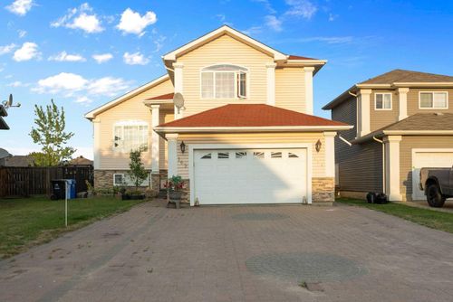 169 Fisher Crescent, Fort Mcmurray, AB, T9K0B8 | Card Image