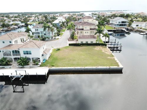 5415 Captains Ct, NEW PORT RICHEY, FL, 34652-3090 | Card Image