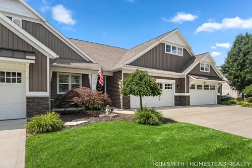 19-6173 Harmon Green Ave Sw, Grandville, MI, 49418-9654 | Card Image