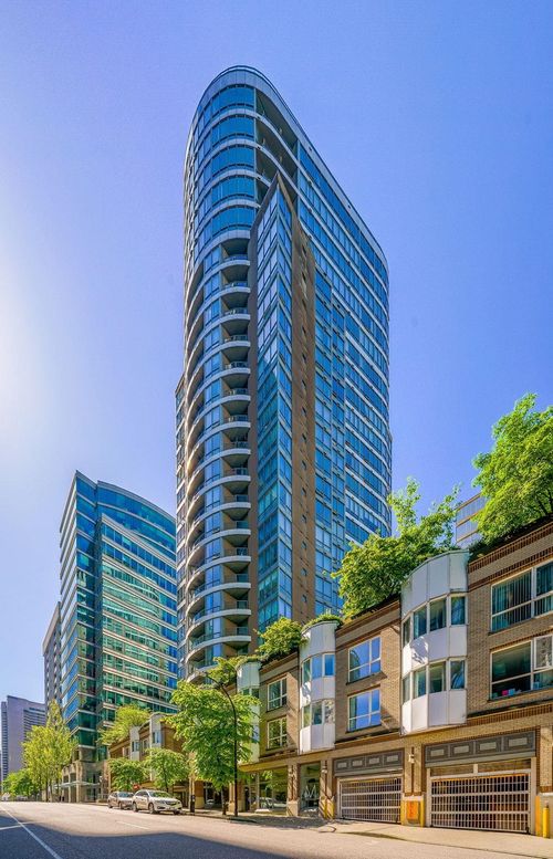 2208-1166 Melville Street, Vancouver, BC, V6E4P5 | Card Image