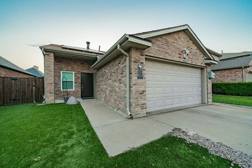 2014 Cardinal Ln, Lewisville, TX, 75077-1753 | Card Image