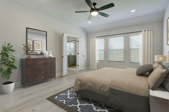Spacious primary suite | Image 4