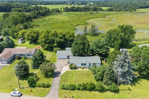 519 W Clayton Ave, CLAYTON, WI, 54004-9128 | Card Image