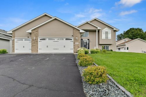 2307 121st Cir Nw, Coon Rapids, MN, 55448-2685 | Card Image