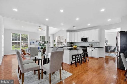 14040 Natia Manor Dr, NORTH POTOMAC, MD, 20878-4857 | Card Image