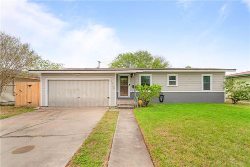 4826 Andover Dr, Corpus Christi, TX, 78411-2614 | Card Image