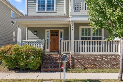 114 W 19th St, Chattanooga, TN, 37408-1732 | Card Image