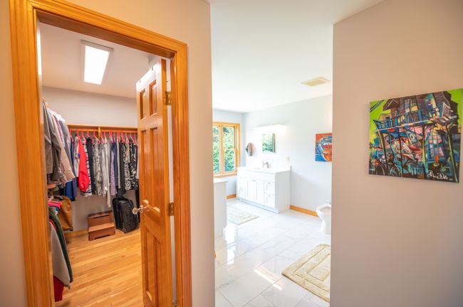 62 Yeaw Rd, House other with 4 bedrooms, 3 bathrooms and null parking in Dover VT | Image 12