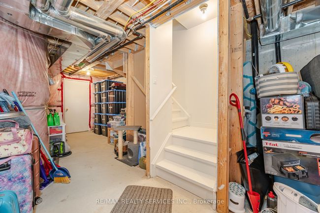 21 Cedarbrook Rd, House attached with 3 bedrooms, 3 bathrooms and 1 parking in Brampton ON | Image 28