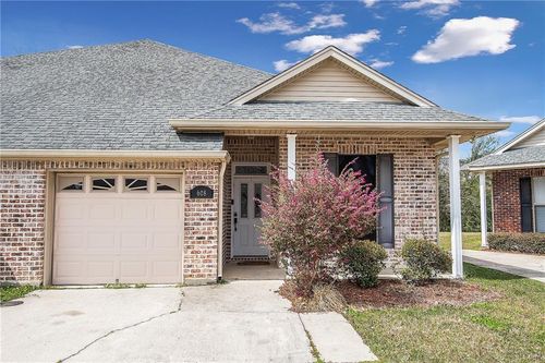 608-608 Howze Beach Rd, Slidell, LA, 70458-8520 | Card Image