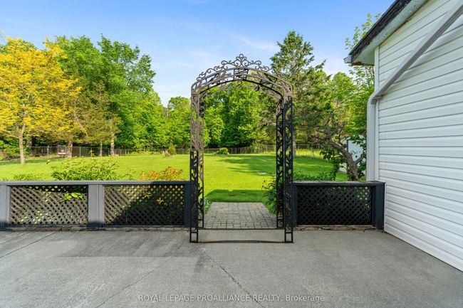 109 Old Madoc Rd, House other with 3 bedrooms, 1 bathrooms and 10 parking in Foxboro ON | Image 33