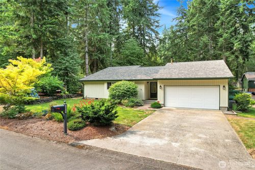 1925 45th Street Ct Nw, Gig Harbor, WA, 98335-1407 | Card Image
