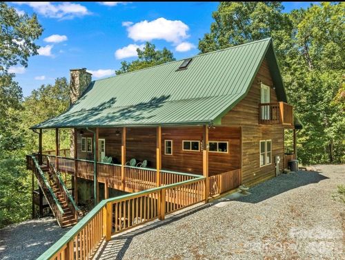 461 N Mallard Cv, Almond, NC, 28702-9106 | Card Image