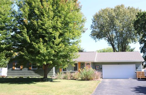404 Mowe St, ORFORDVILLE, WI, 53576-8764 | Card Image