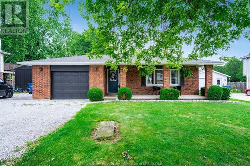 55 Francis Ave, Blenheim, ON, N0P1A0 | Card Image