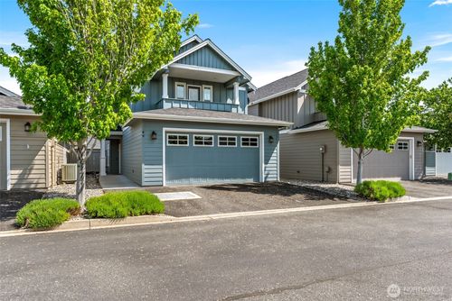 44-2452 Columbia Ave Nw, East Wenatchee, WA, 98802-4198 | Card Image