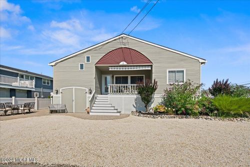 1-2 Cox Ave, Harvey Cedars, NJ, 08008-5830 | Card Image