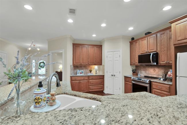 262 Briar Creek Rd, House other with 3 bedrooms, 3 bathrooms and null parking in Whitesboro TX | Image 18