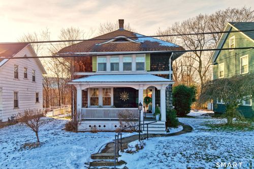 80 Cliff St, Naugatuck, CT, 06770-3943 | Card Image