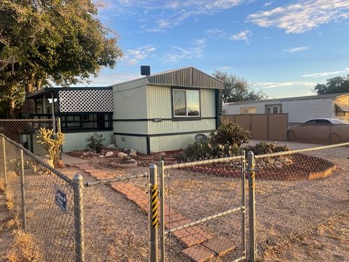 2655 E Carver Ave, Kingman, AZ, 86409-1425 | Card Image