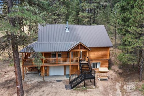 30 S Meadow Creek Dr, Idaho City, ID, 83631-4135 | Card Image