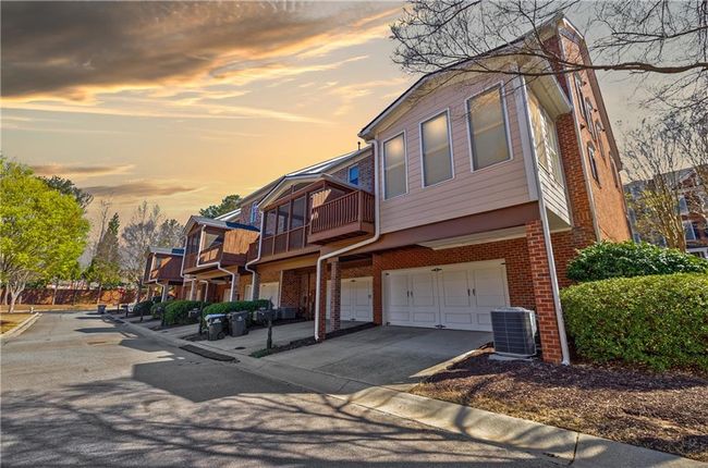 5210 Davenport Pl, Townhouse with 4 bedrooms, 5 bathrooms and 2 parking in Roswell GA | Image 71