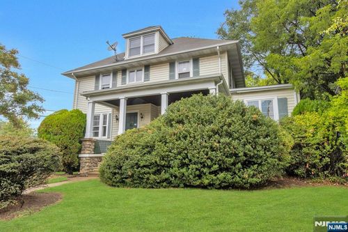 180 Washington Ave, Westwood, NJ, 07675-2026 | Card Image