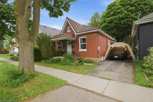 12 Brunswick St, Brantford, ON, N3T1E7 | Card Image