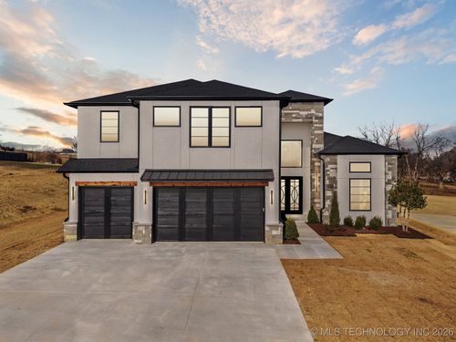 6711 E 153rd St S, Bixby, OK, 74008-4389 | Card Image