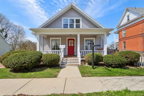 102 S 5th Street, Mount Horeb, WI, 53572 | Card Image