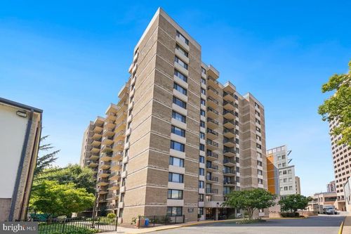 apt-802-4 Monroe St, ROCKVILLE, MD, 20850-2561 | Card Image