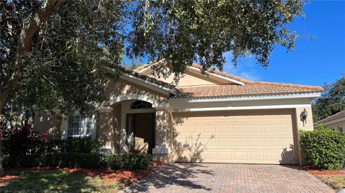 3315 Flamborough Dr, Orlando, FL, 32835-2494 | Card Image