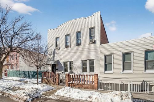 1623 Norman St, Ridgewood, NY, 11385-5702 | Card Image