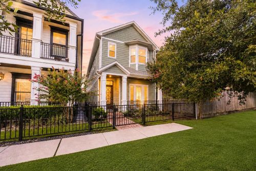 444 W 26th St, Houston, TX, 77008-2007 | Card Image
