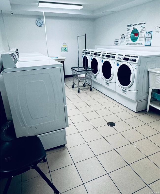 laundry room | Image 15