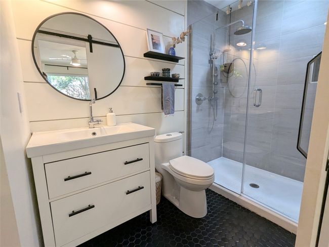 1510 Glencrest Dr, House other with 3 bedrooms, 2 bathrooms and 1 parking in Austin TX | Image 18