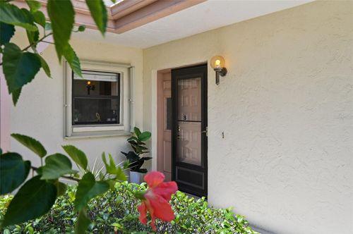 1743-b-1743 Lake Pl, VENICE, FL, 34293-1912 | Card Image